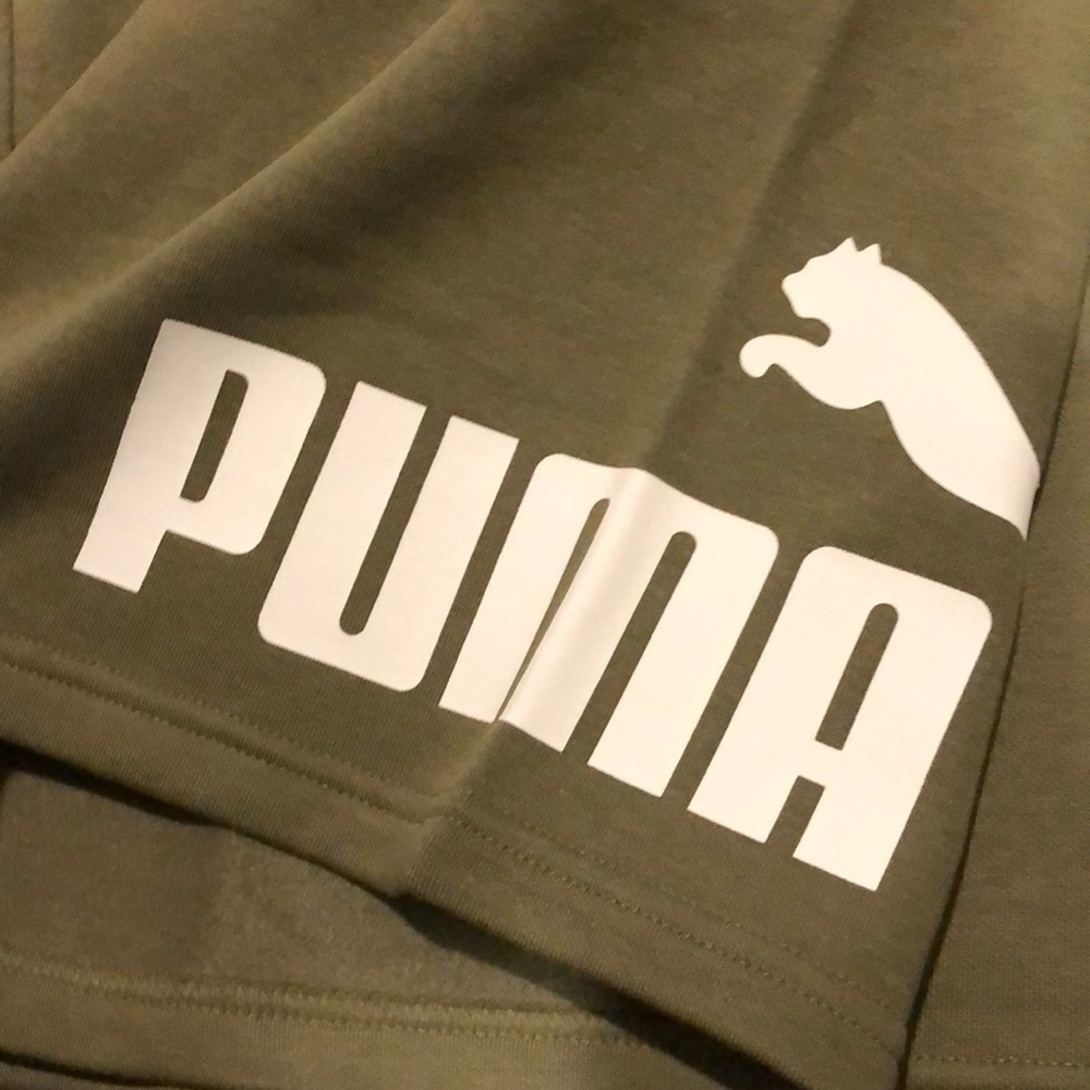 Last ONE - Puma men’s new logo short with tags - Picture 3 of 4
